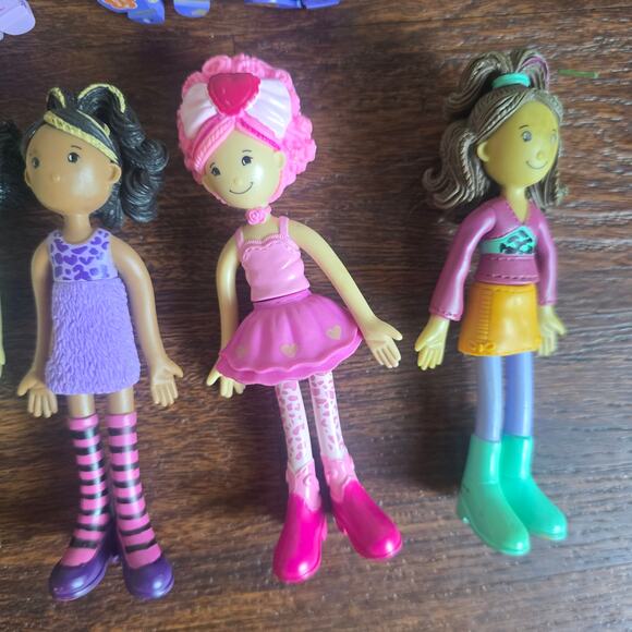Groovy Girls Mini Dolls Huge Bundle 13 Dolls + Bed Horse - Picture 7 of 10